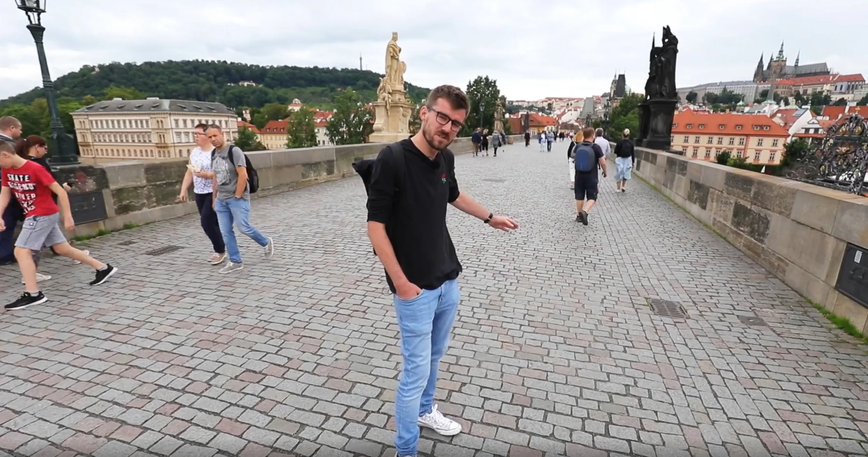 Jak může pouliční lampa zachránit život – HONEST GUIDE